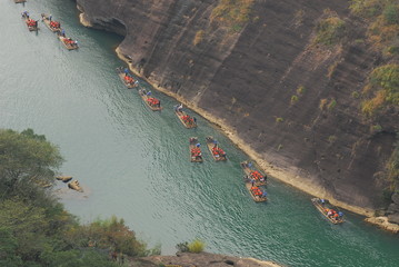 花椒树有几种除草方式