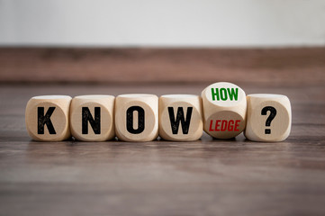 花椒树有几种除草方式