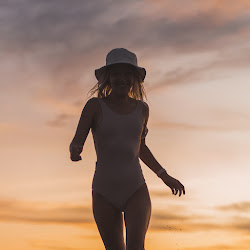 谁有初一上数学的一元一次方程应用题-